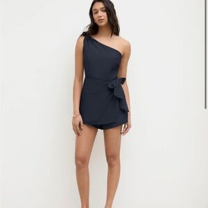 Elegant One-Shoulder dark navy romper